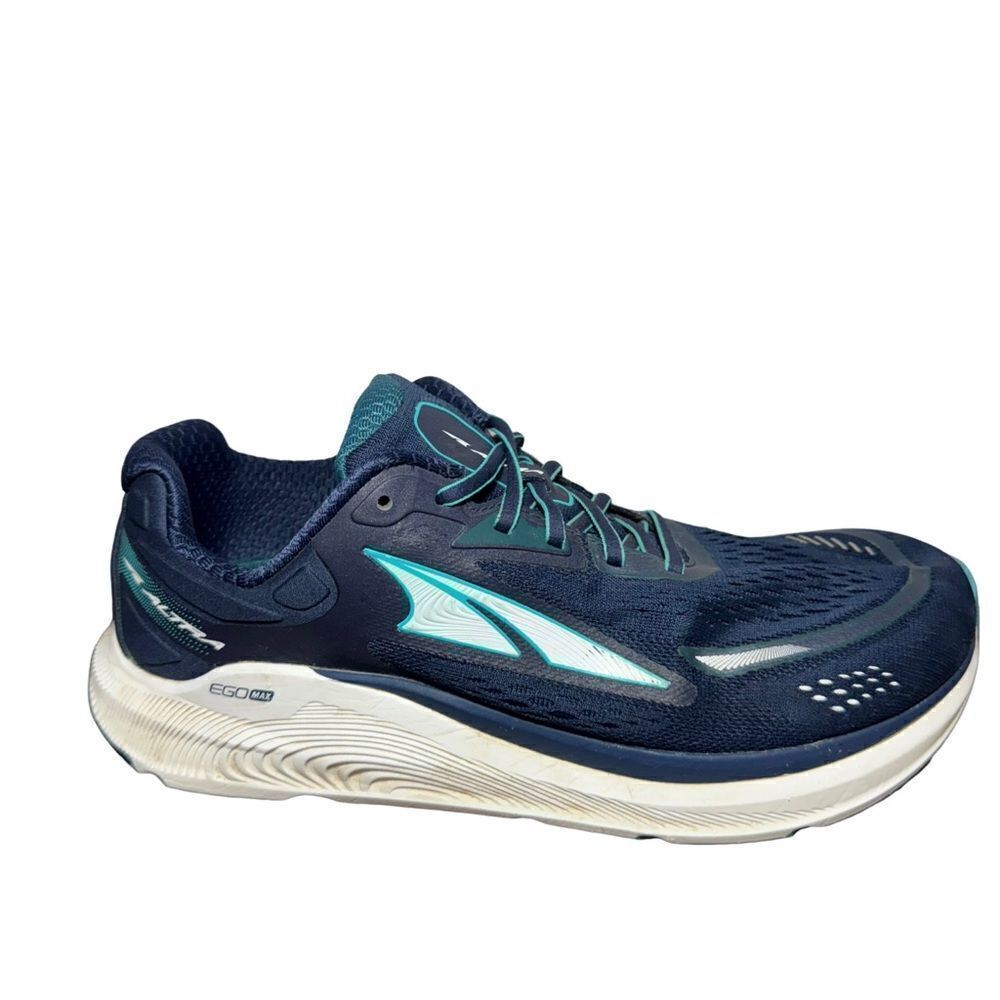 Women’s Altra ego max athletic running shoes size 10.5 blue
